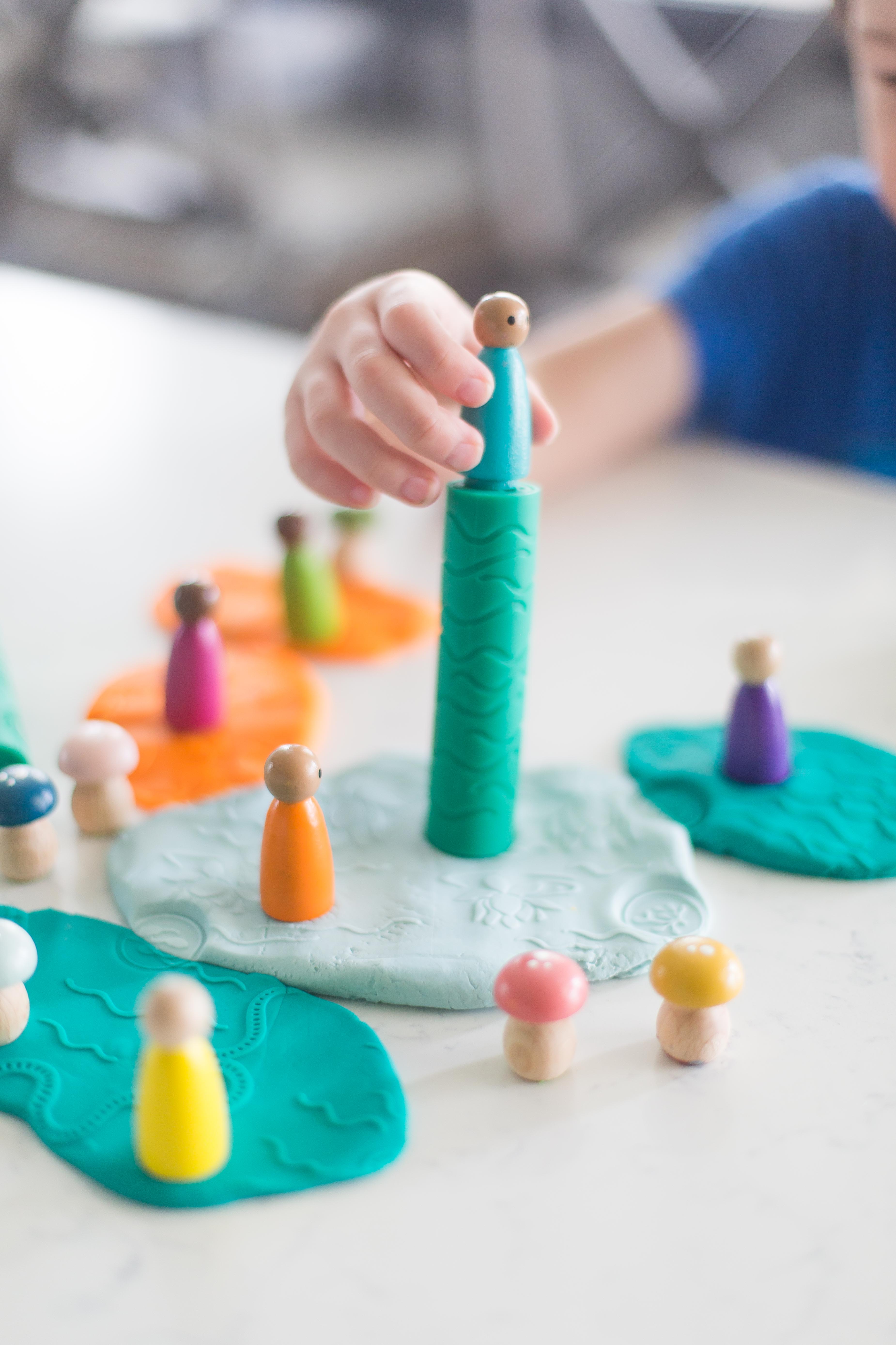 4 ways to make sensory play meaningful